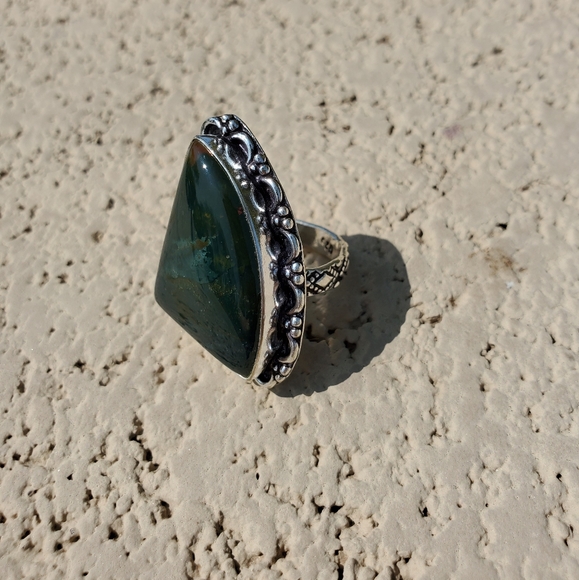 New Bloodstone 925 Silver Ring. - Picture 9 of 10
